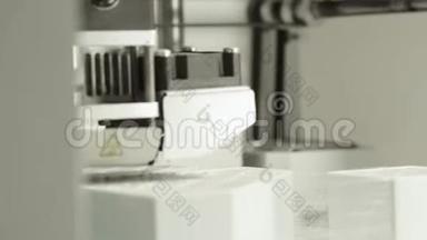技术。 三维<strong>打印机</strong>的工作.. 打印特写时3D<strong>打印机</strong>.. 工作3D<strong>打印机</strong>的过程。